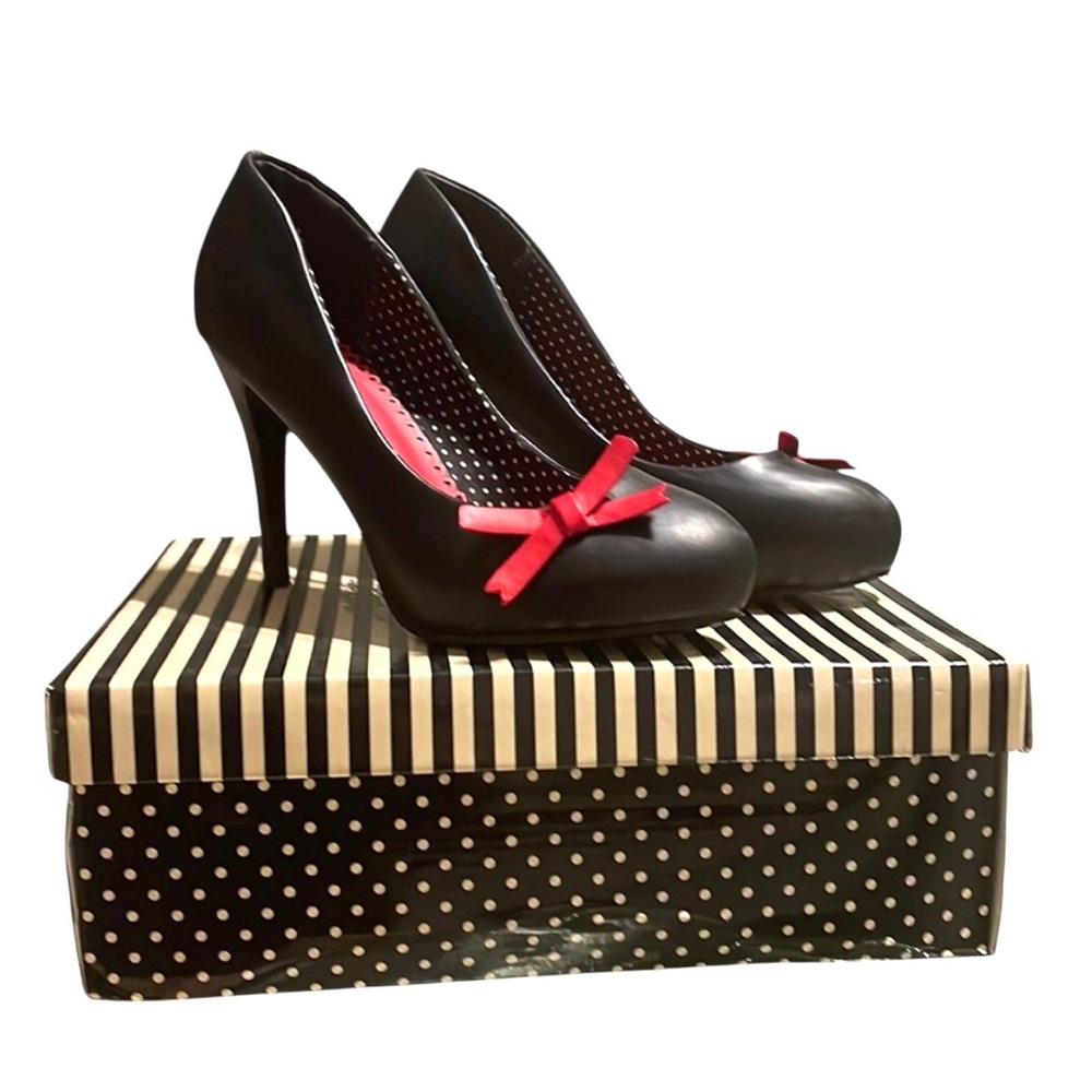 Dancing Days by Banned retro heels w/bows EU size 37